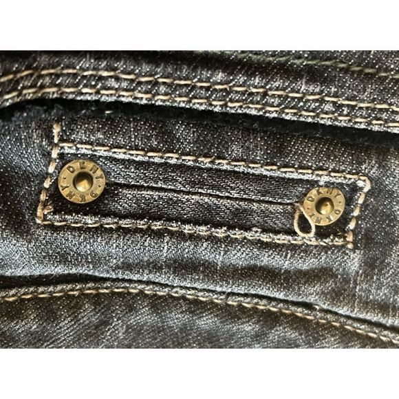 DKNY Jeans 30 x 32 size 6 - Picture 4 of 8